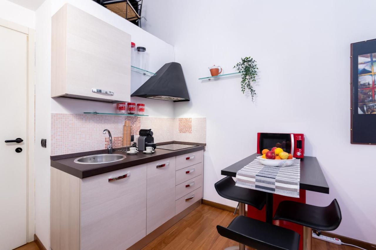 Ferienwohnung Barbaroux Duplex Al Quadrilatero By Wonderful Italy Turin Exterior foto